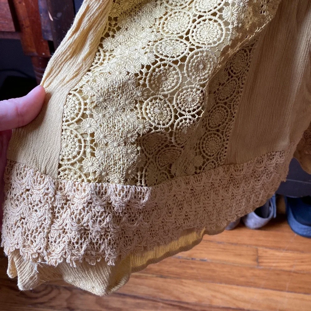 Doe & Rae Dress - Picture 4 of 15
